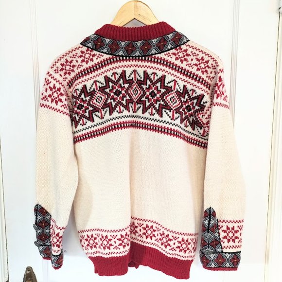 Vintage Dale of Norway Wool Sweater with Silver Clasps - Size M - Picture 3 of 7